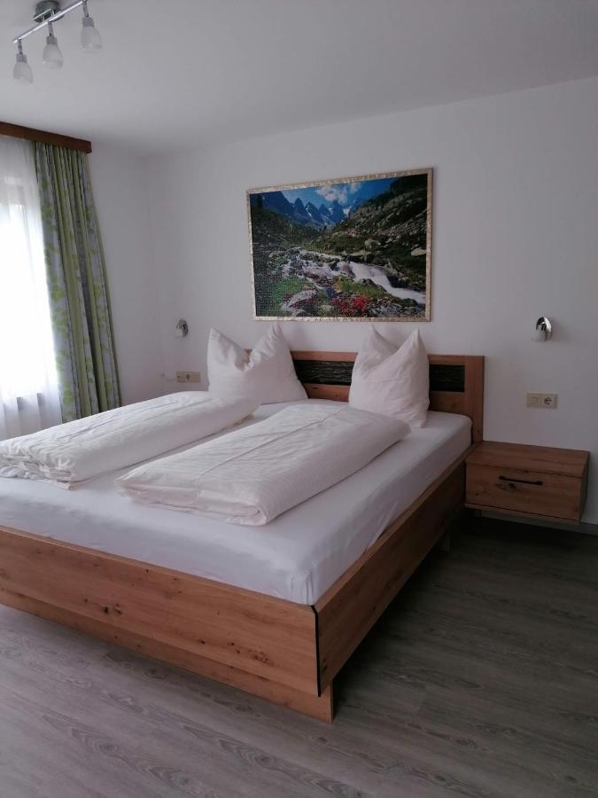Bed and Breakfast Haus Bergkranz Лермос Екстер'єр фото